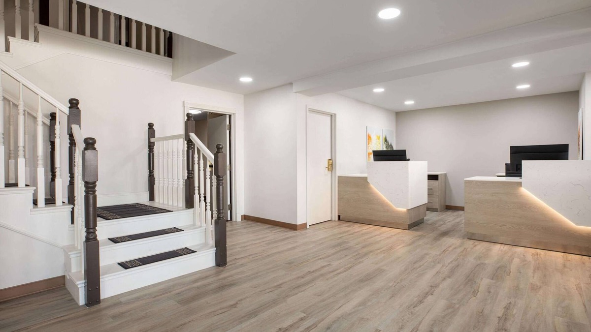 Miramichi Hotel | Ramada by Wyndham Miramichi New Brunswick