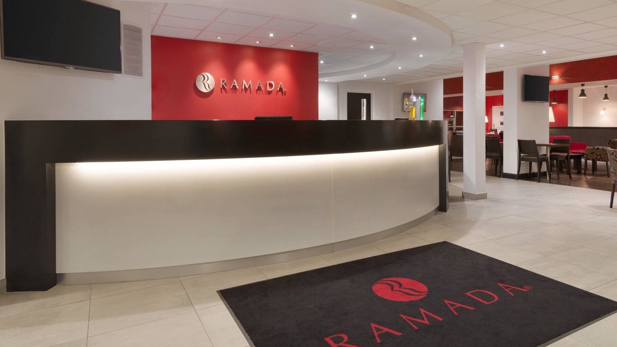 Alverthorpe Hotel | Ramada by Wyndham Wakefield