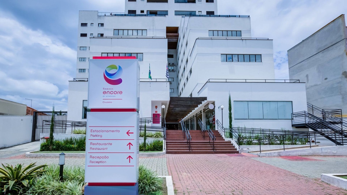 Cruzeiro Hotel | Ramada Encore Cruzeiro