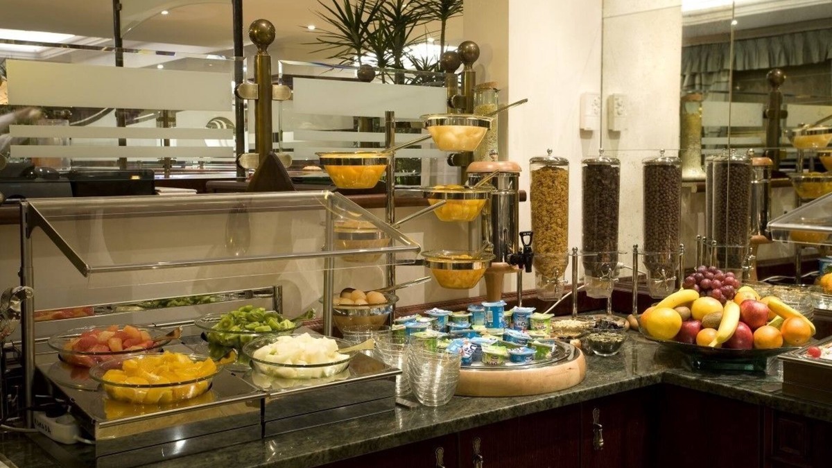 Sector 1 Hotel | Ramada Hotel & Suites by Wyndham Bucharest North
