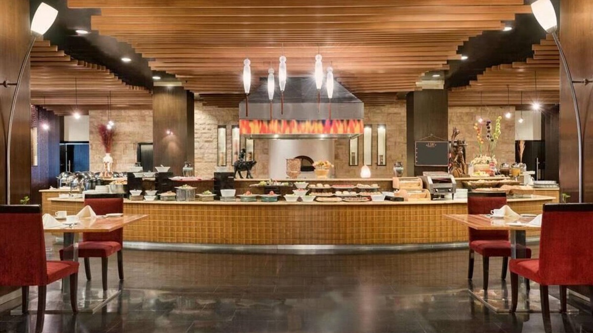 Karachi Hotel | Ramada Plaza by Wyndham Karachi Airport Hotel