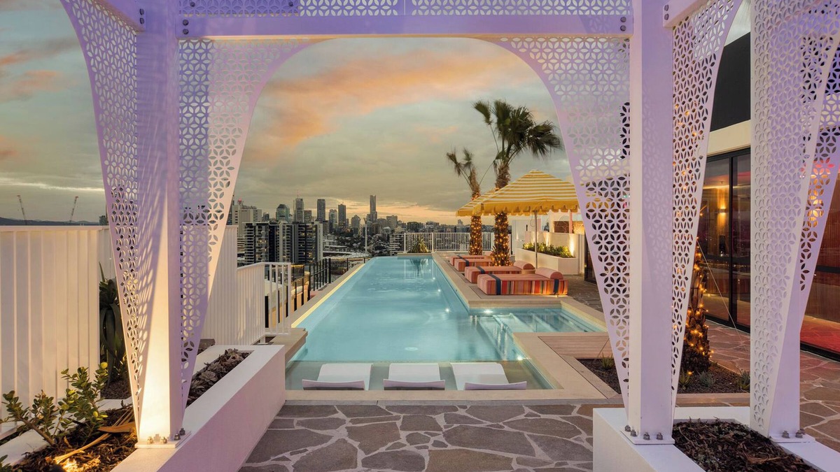 Woolloongabba Apartment | Rambla @ South City SQ