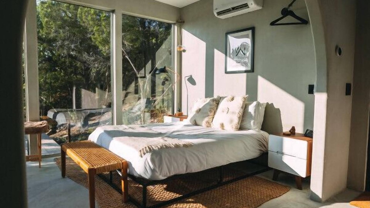 Oatmeal House | Rame Modern Treetop Villa with Dip Pool & Rope Bridge