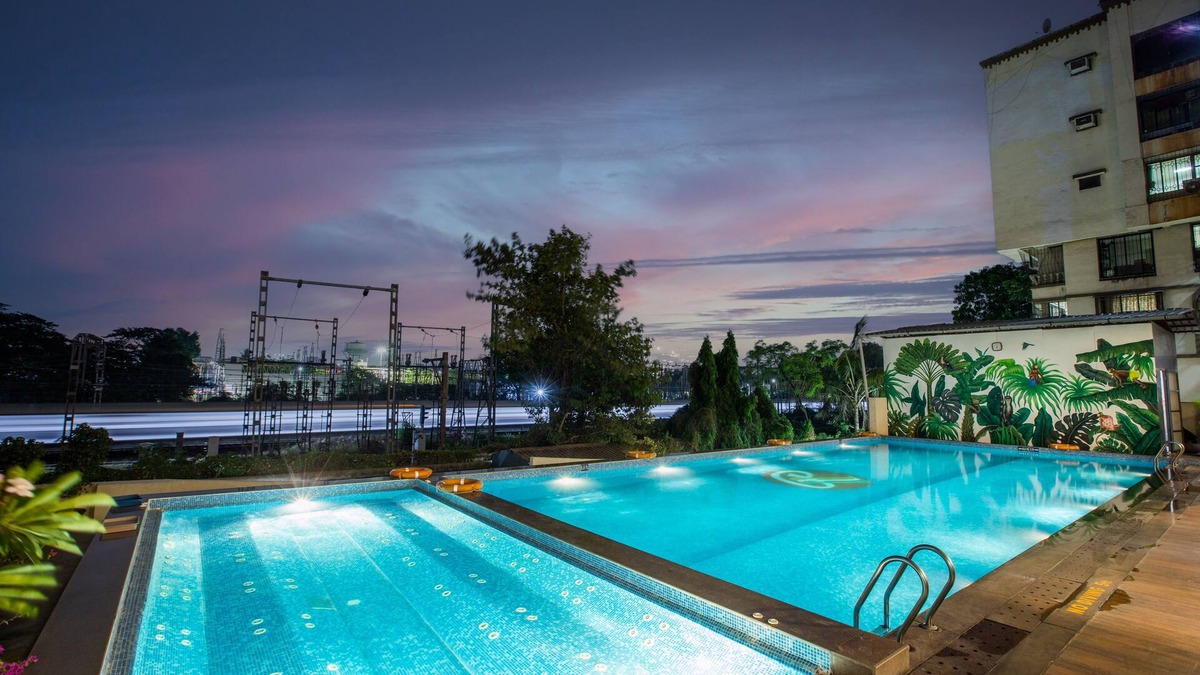 Khar Hotel | Ramee Techome