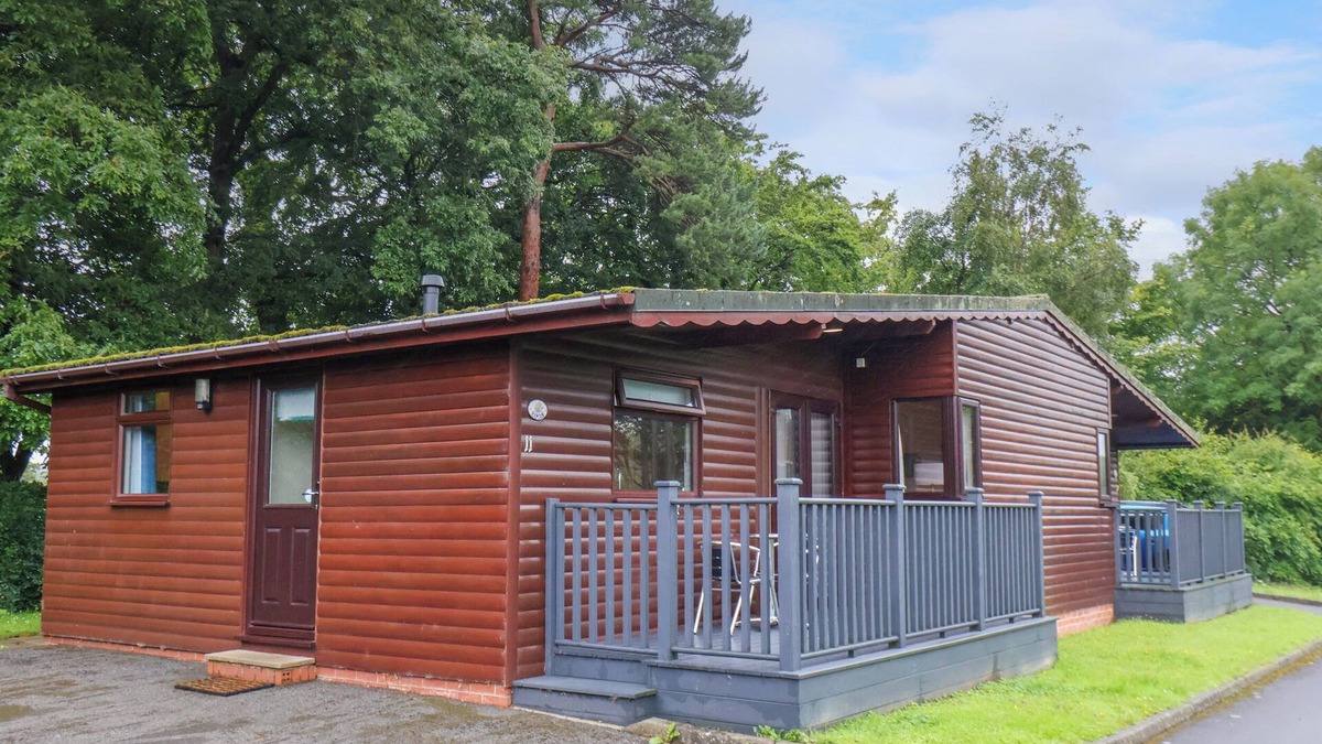 Saltburn-by-the-Sea Cottage | RAMSON, pet friendly, with a garden in Saltburn-By-The-Sea