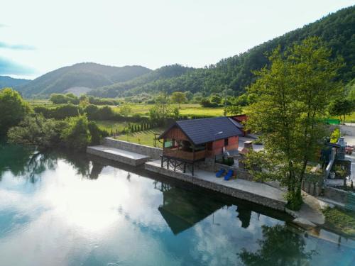 Mali Radic Apartment | Ranch Una Soul