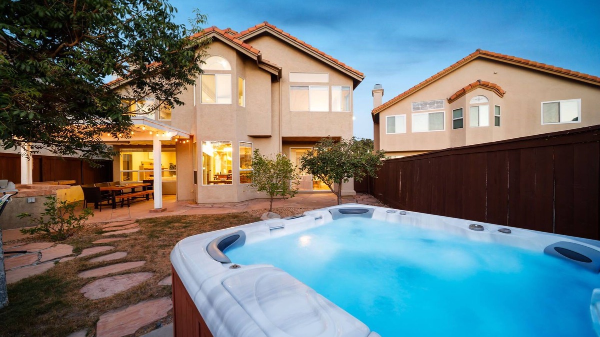 Rancho Bernardo House | Rancho Bernardo Home - Game Room, Outdoor Living