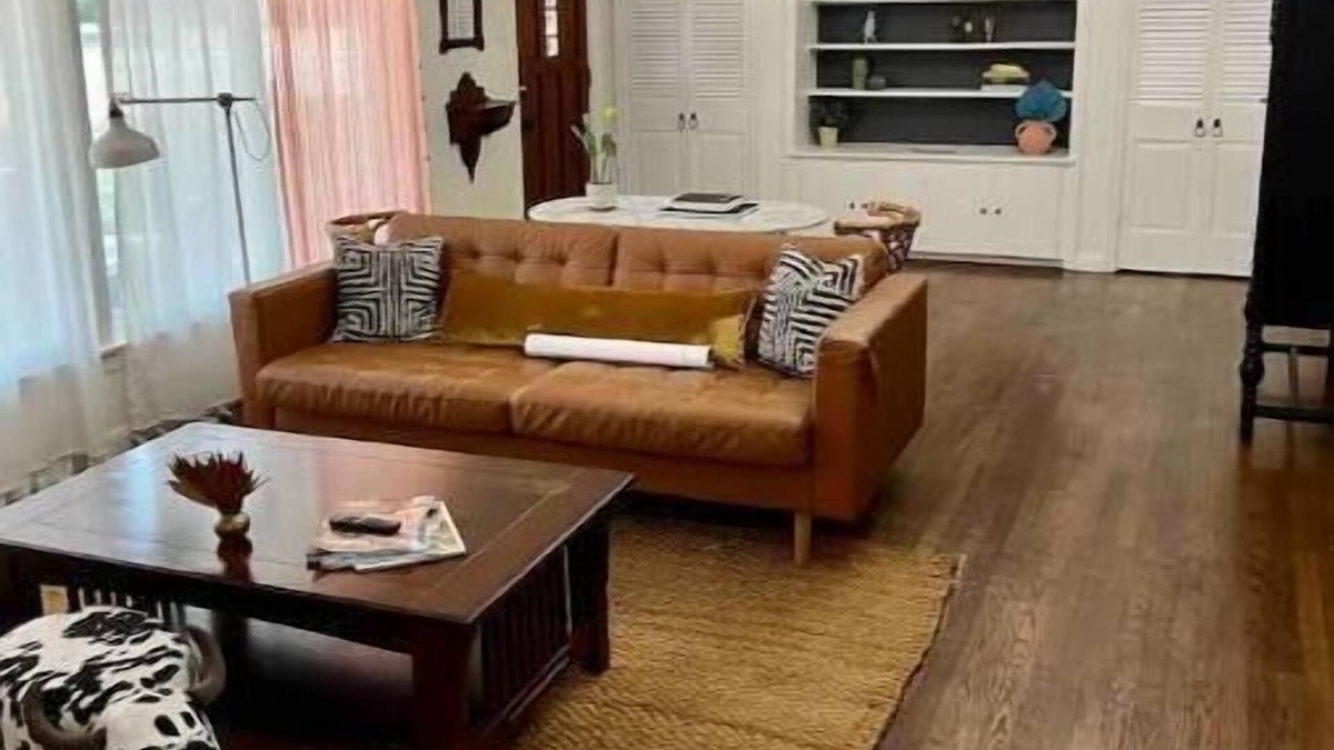 Lockhart House | Rancho Plateado: Spanish Ranch under the Oaks