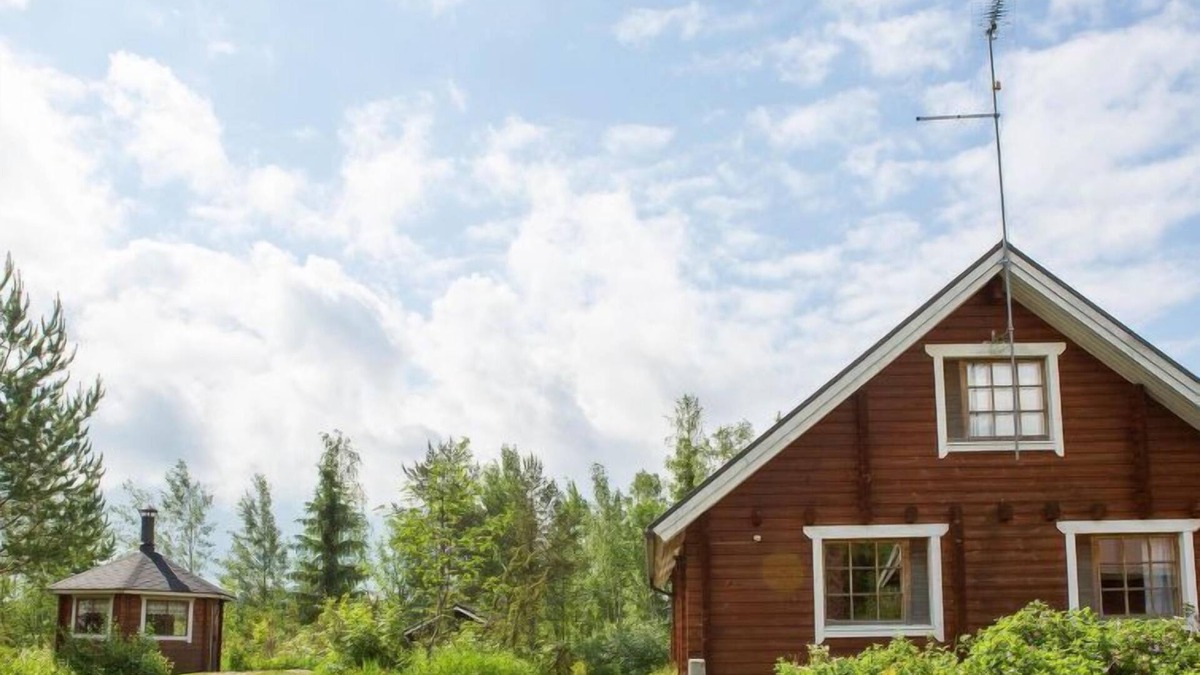 Petajavesi House | Ranta-lemettilä by Interhome