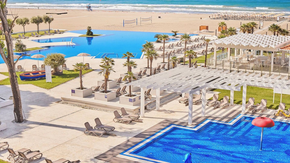 Ulcinj Hotel | Rare Gem! THREE Relaxing 2BR Suites, Swimming Pools, Beachfront, Free Parking!
