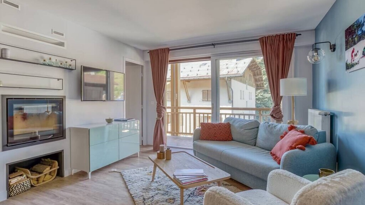 Megeve Apartment | Rare. Megève pedestrian apartment, with parking!