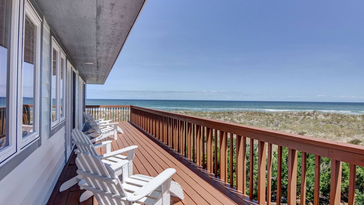 Wrightsville Beach House | Rare Updated Oceanfront Wrightsville Beach Home