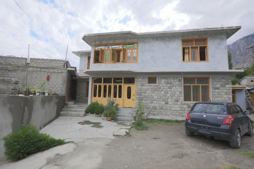 Hunza House | Rashid Guest House