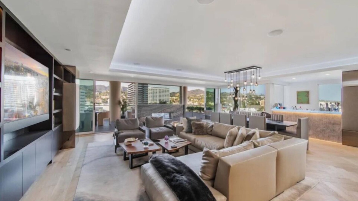 Hollywood Condo | Rate Special-Celebrity Penthouse in Hollywood