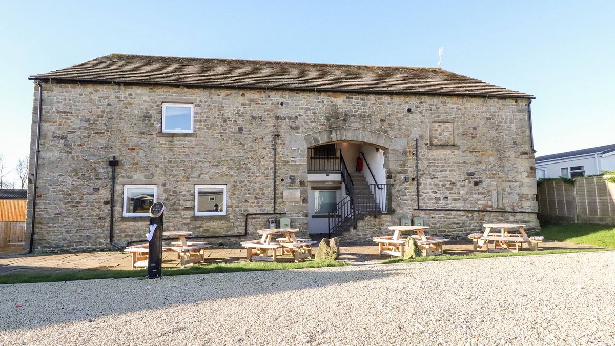 Fourstones Near Bentham Cottage | RATHMELL, pet friendly, with pool in Long Preston