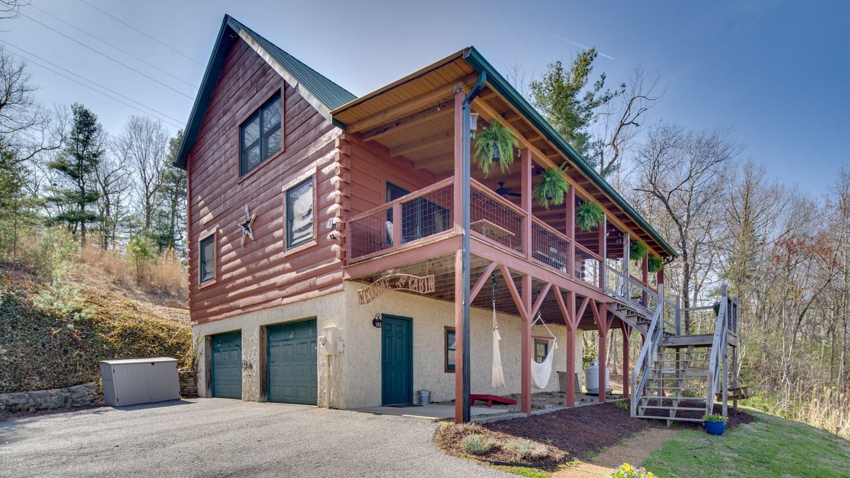 Winfield Cove Cabin | Raven's Roost - Awesome Mountain Cabin!