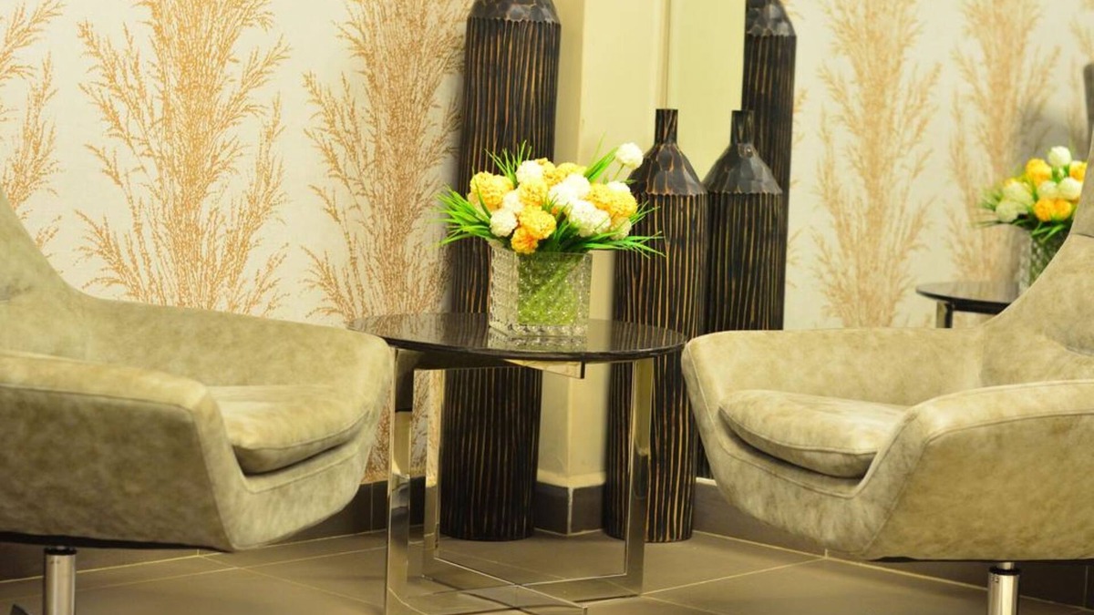 Nairobi West Hotel | Razana Hotel