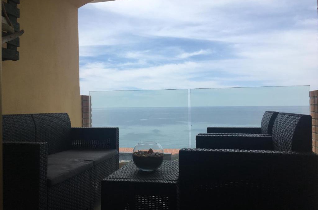 Crotone Bed & Breakfast | Re Mare B&B