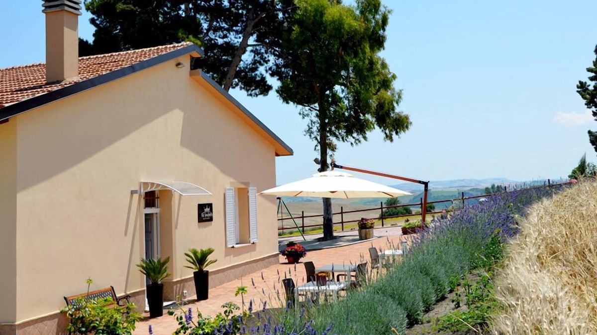 San Salvo Bed & Breakfast | Re Umberto B&B