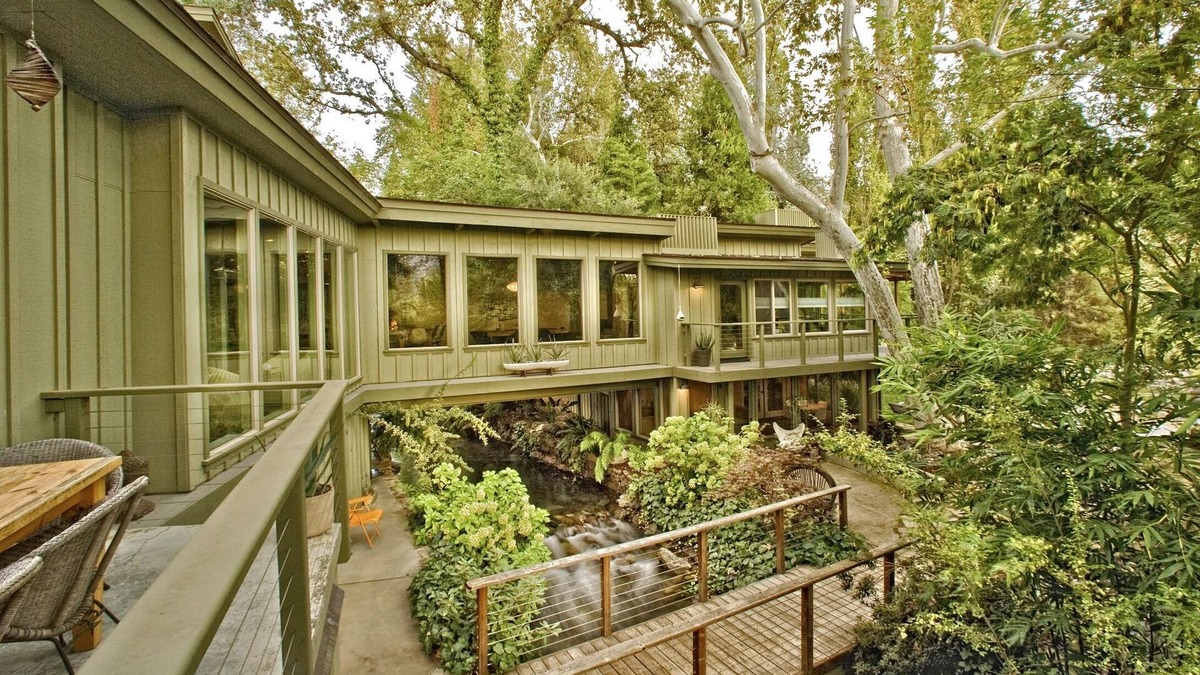 Three Rivers House | Ready to escape the city? Waterfall retreat home w/river running through it!
