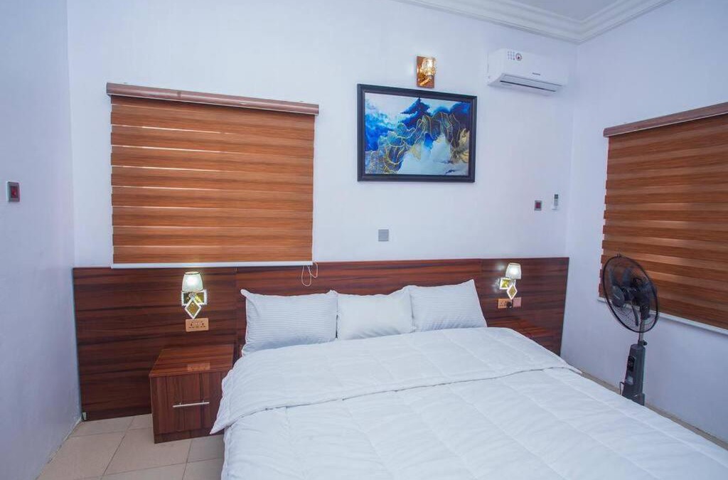 Ibadan Apartment | Readyhomes shortlets and apartments