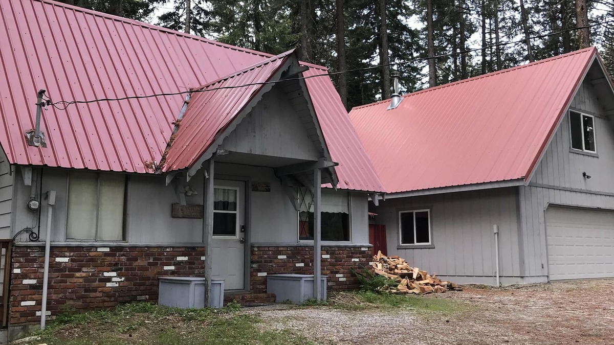 Leavenworth House | Real Mountain Cabin with access to Fish Lake