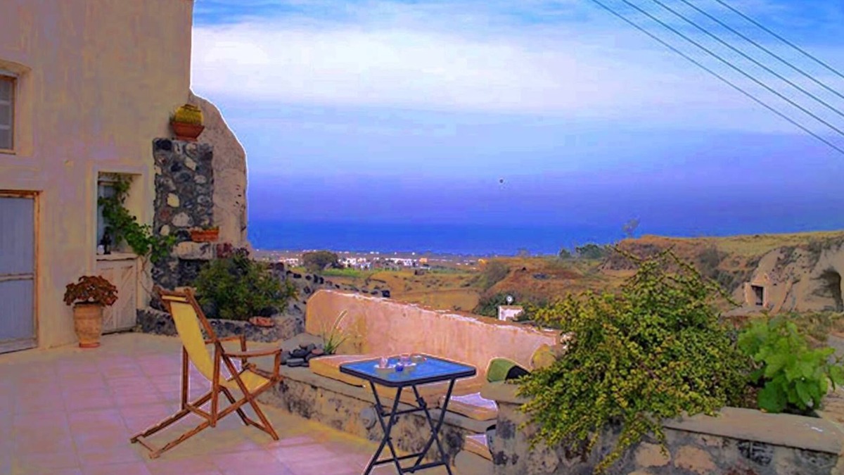 Messaria House | Real Santorini Cave House far from the crowds