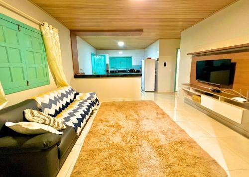 Santa Teresa House | Recanto Florescer ST