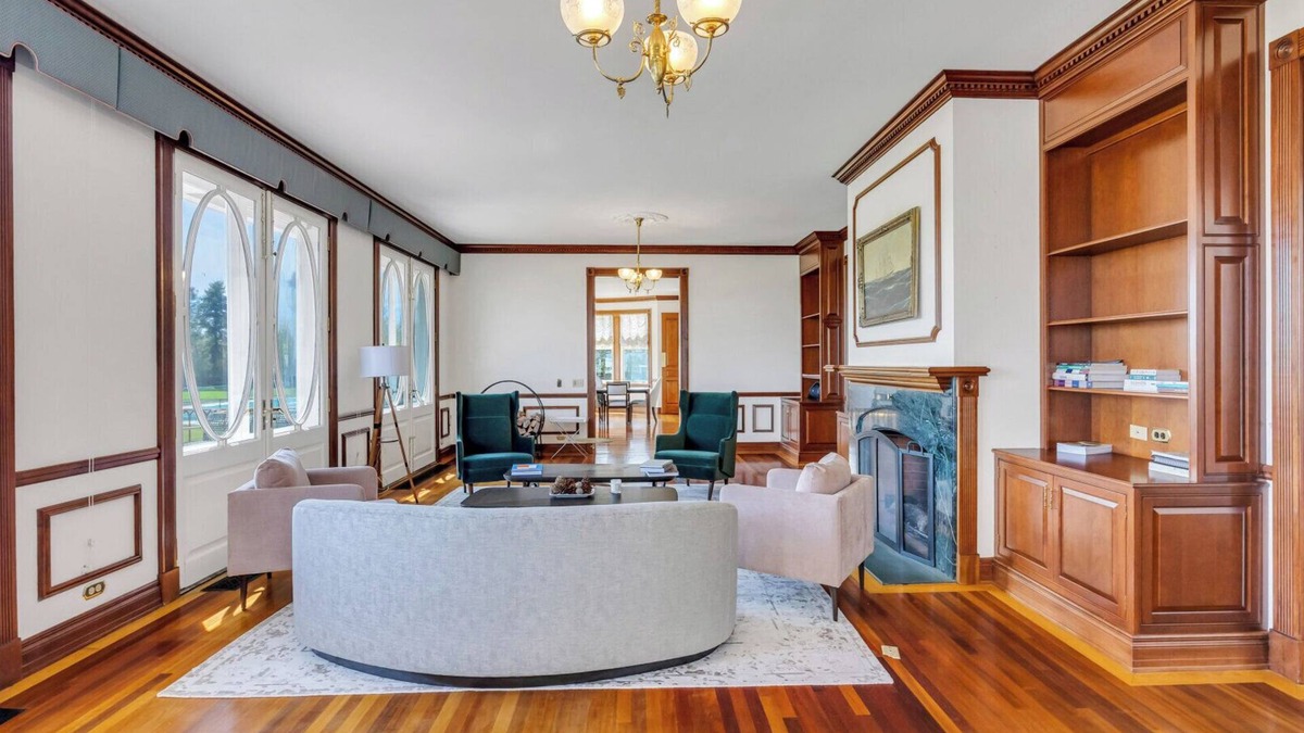Northville House | Recently Renovated and Re-Designed Vineyard Mansion Located on the 205 acre.