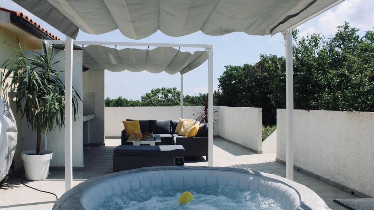 Valtura Apartment | Recently renovated flat with air conditioning, WiFi