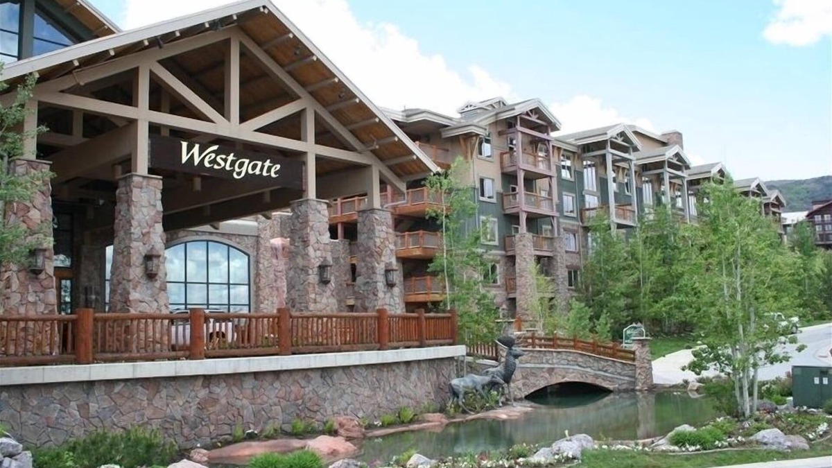 Park City Condo | Recently Updated Luxury 2BR/2BA Top Floor Condo at the Canyons!