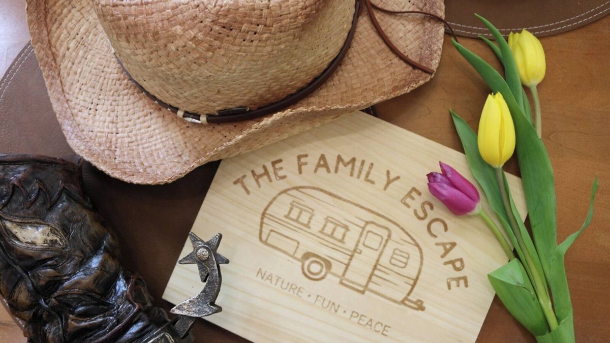 River Ranch House | Reconnect with nature at this amazing escape! Welcome to our RV in River Ranch!