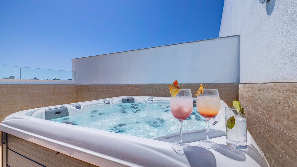 Swieqi Apartment | Red 6: Roof Top Studio Penthouse in St. Julian's