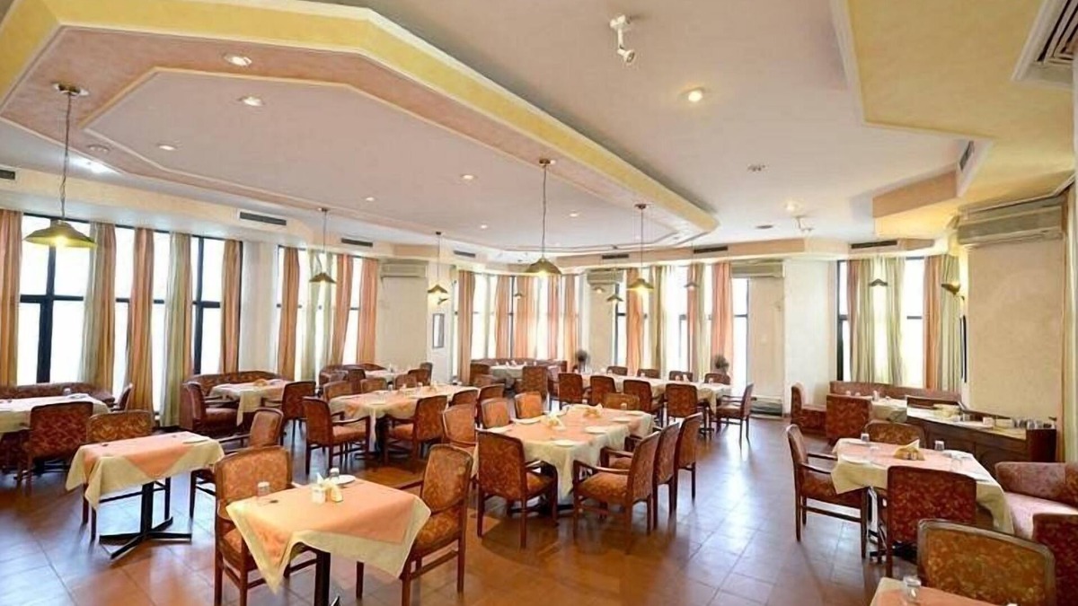 Panchkula Urban Estate Hotel | Red Bishop Tourist Complex