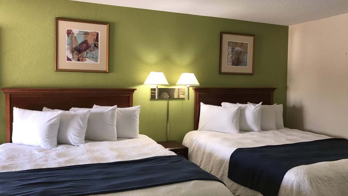 Red Bluff Hotel | Red Bluff Inn