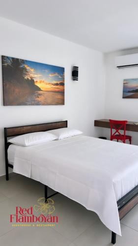 Puntas House | Red Flamboyan Guesthouse and Restaurant