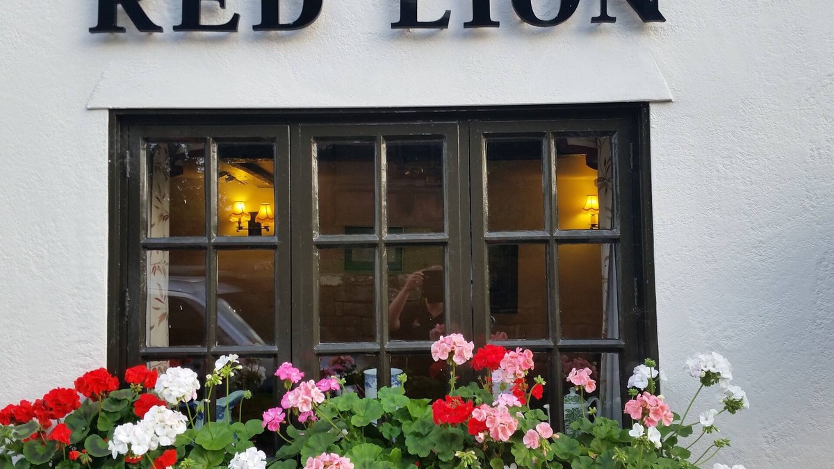 Cotebrook Hotel | Red Lion Inn