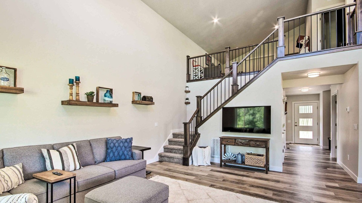 Red Lodge House | Red Lodge Home w/Patio ~ 1 Mi from Downtown!