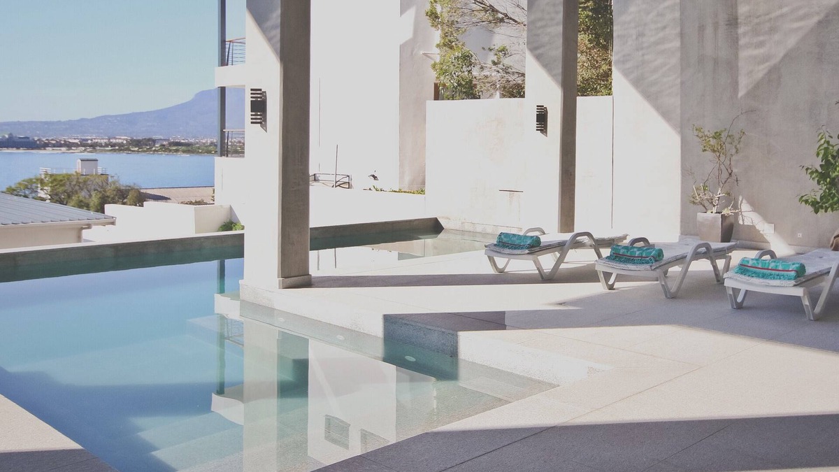 Gordon's Bay Apartment | Red Rock Ocean View Villa - Lieutenant's Room