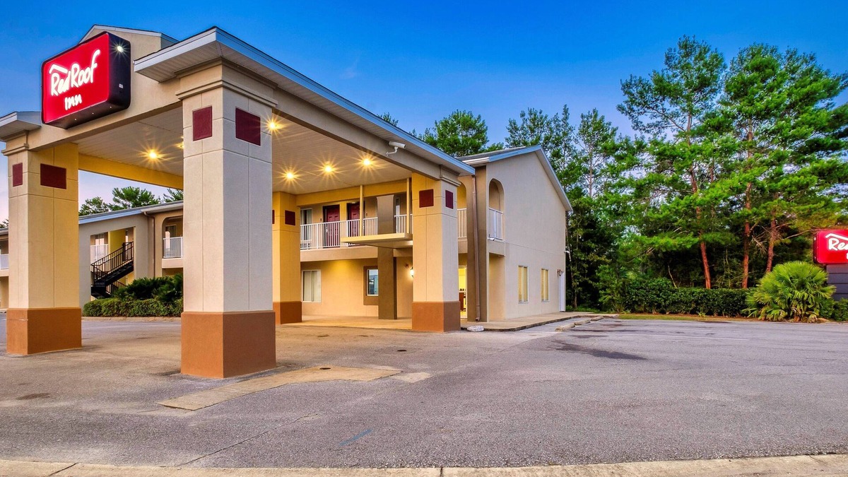 De Funiak Springs Hotel | Red Roof Inn Defuniak Springs