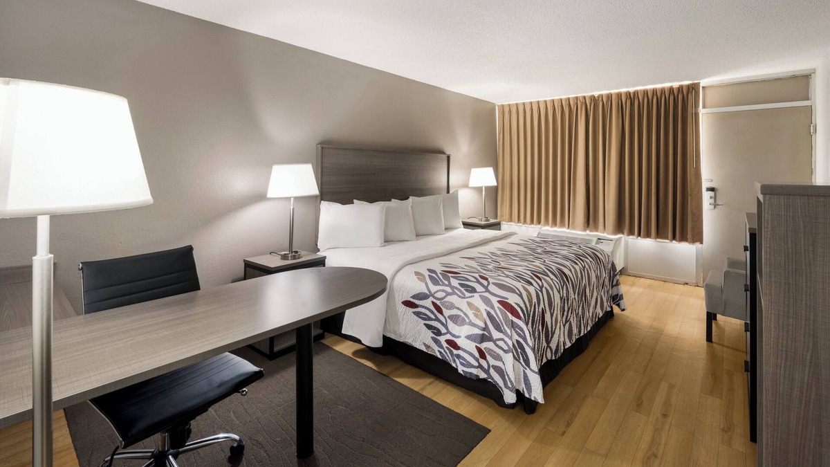 Dumfries Hotel | Red Roof Inn Dumfries - Quantico