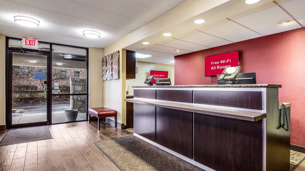 Lexington Hotel | Red Roof Inn Lexington