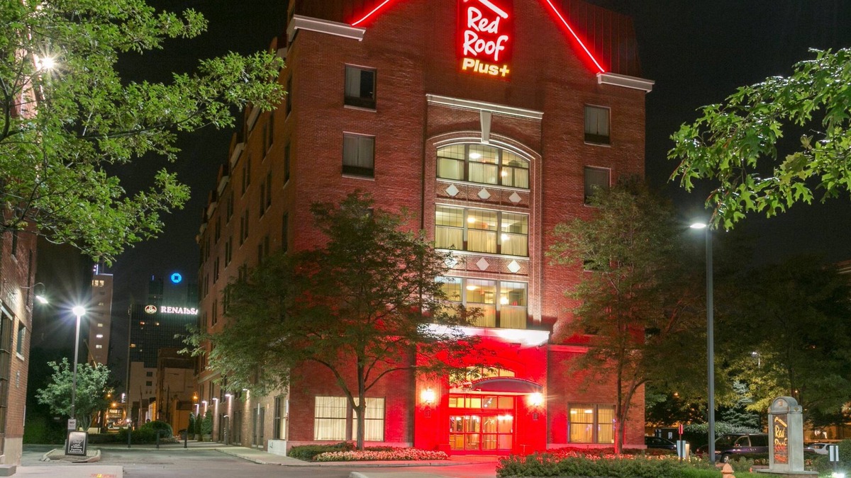 Downtown Columbus Hotel | Red Roof Inn PLUS+ Columbus Downtown-Convention Center