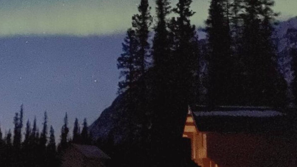 Denali Cabin | Red Salmon, Red Salmon Lake View Cabin
