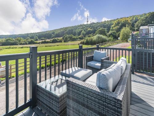 Scarborough House | Red Wood Lodge - Uk40849