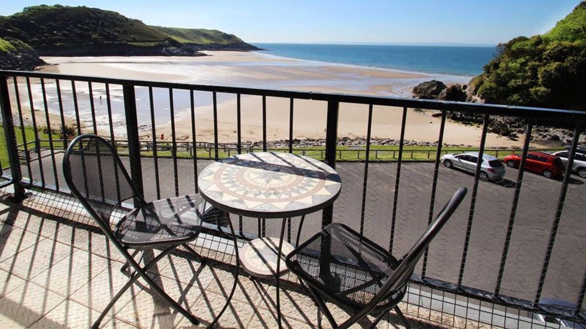 Bishopston Apartment | Redcliffe Apartments C