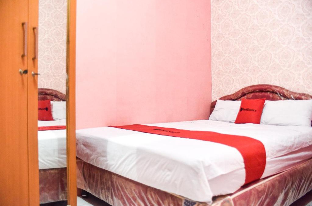 Panakkukang House | RedDoorz at Pettarani Square Makassar