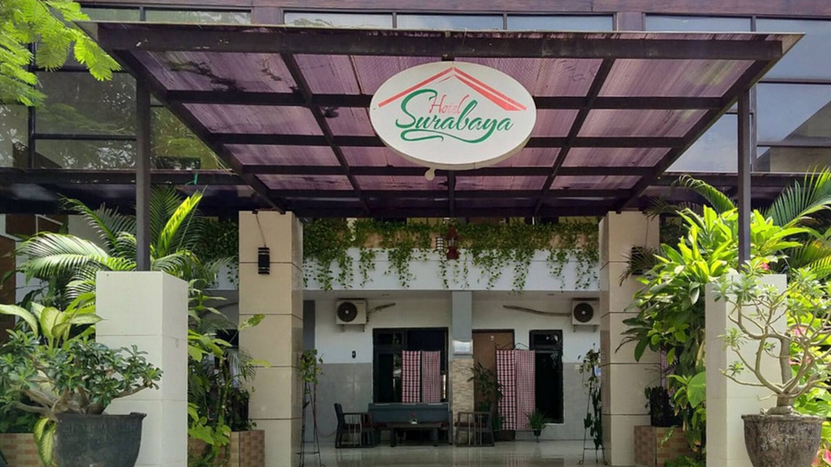 Sumenep House | RedDoorz @ Hotel Surabaya Sumenep