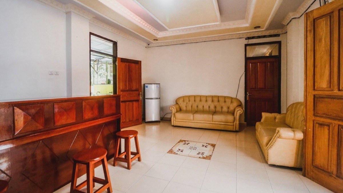 Manado Hotel | RedDoorz @ Malalayang Manado