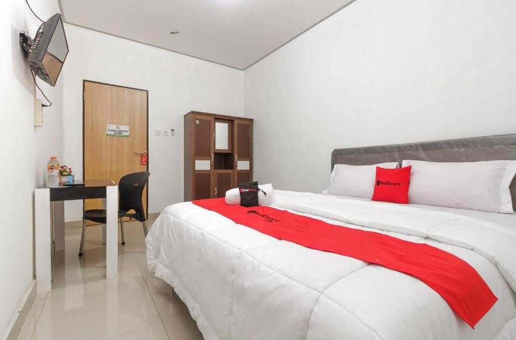 Banjarmasin House | RedDoorz Syariah near RSU Suaka Insan Banjarmasin